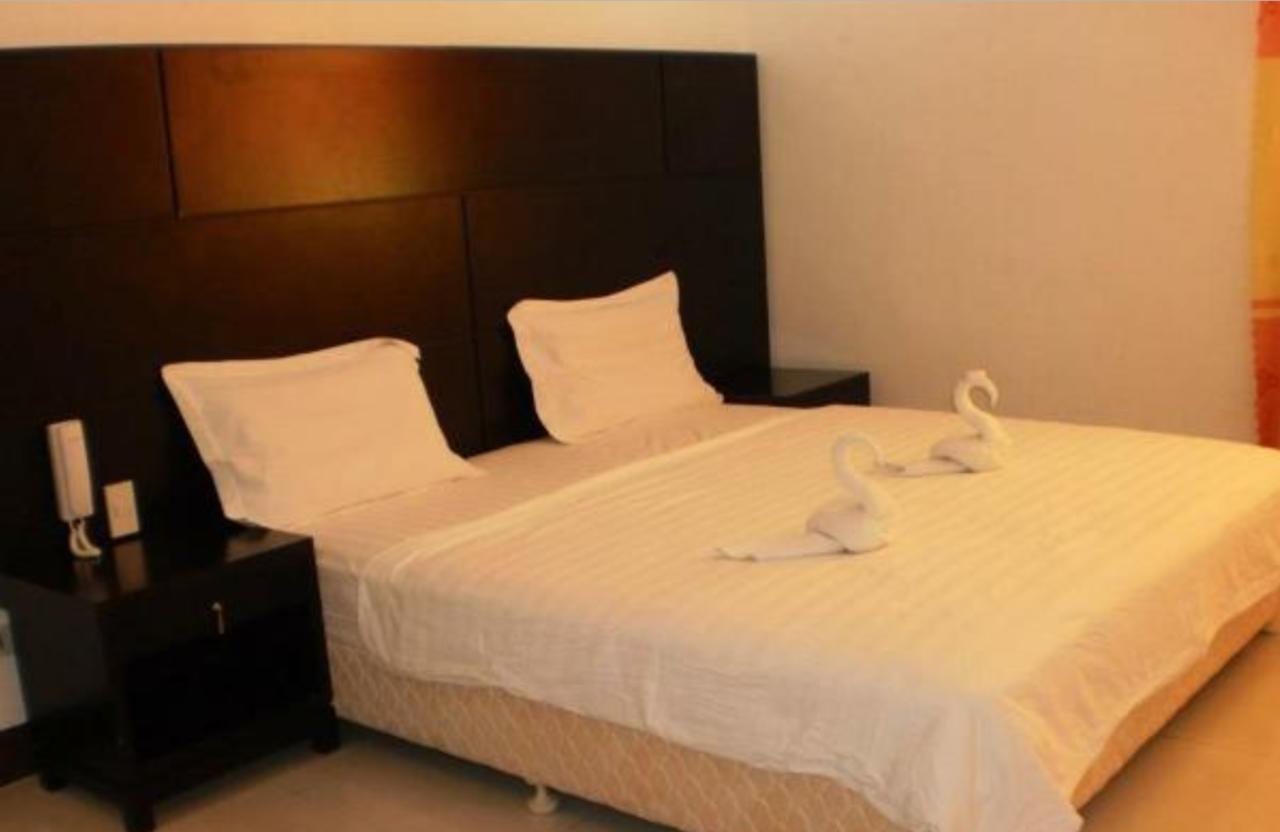 Asia Novo Boutique Hotel - Kalibo Bagian luar foto